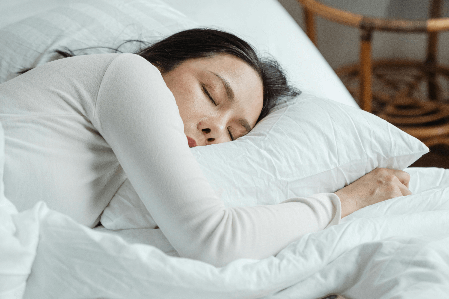 What are the symptoms of perimenopause?